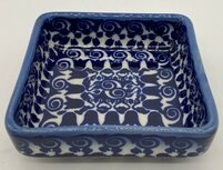 Petit four vierkant bakje groot blauwe tulp