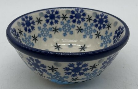 Rond bakje blauwe sterren